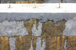 Zpevnění betonové konstrukce, pomocí tlakové injektáže - ČOV Chropyně